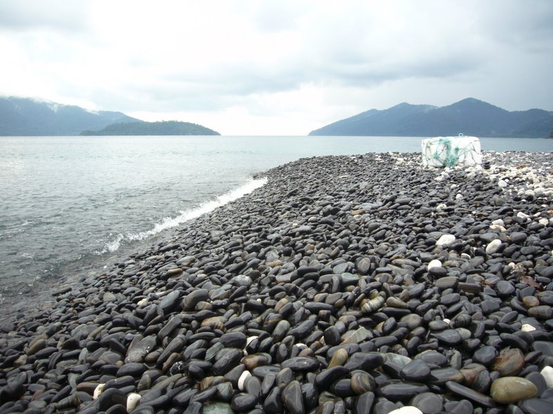 Black pebble island
